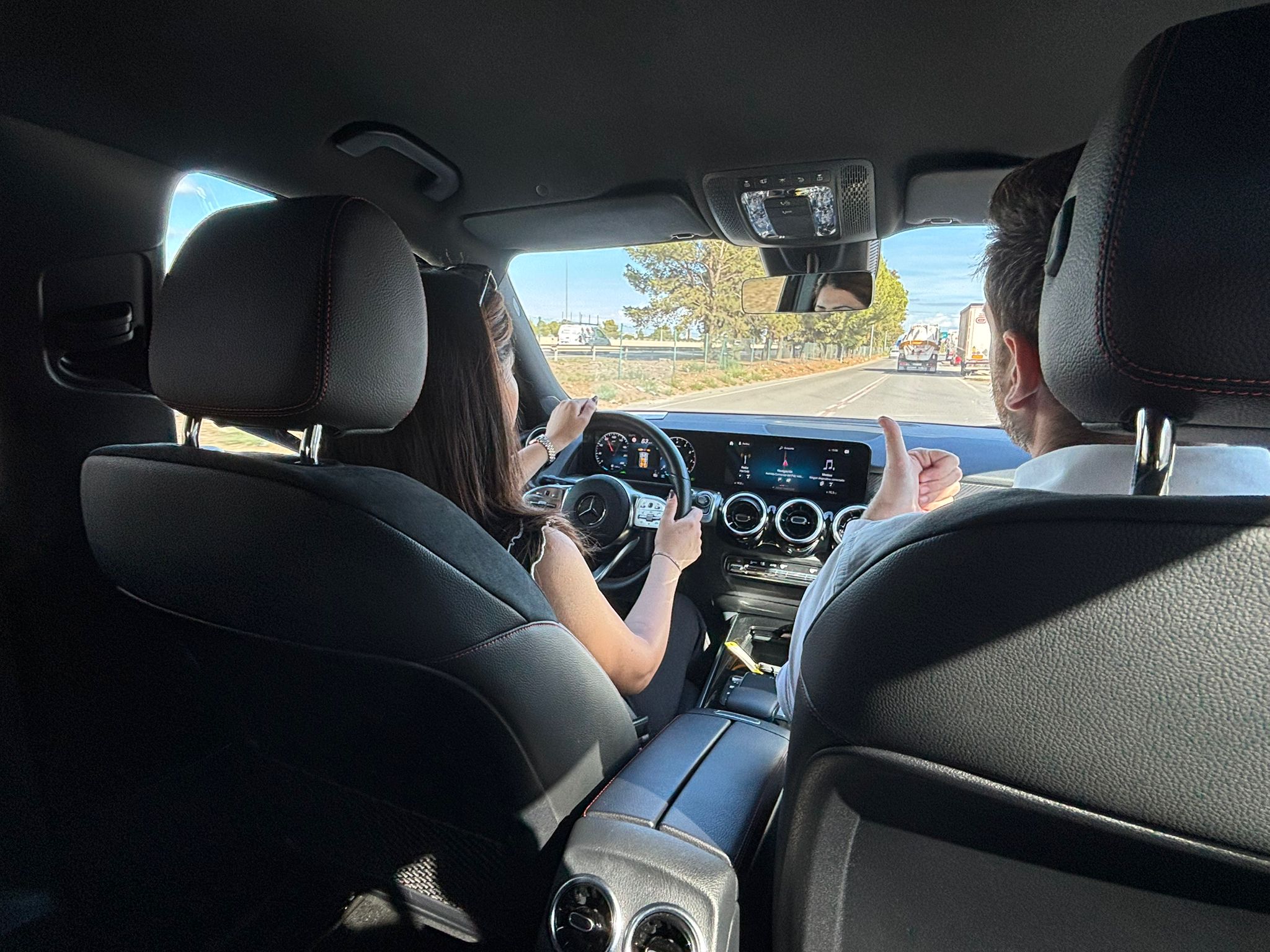 Mercedes-Benz GLB para servicio de chófer privado VIP en Valencia