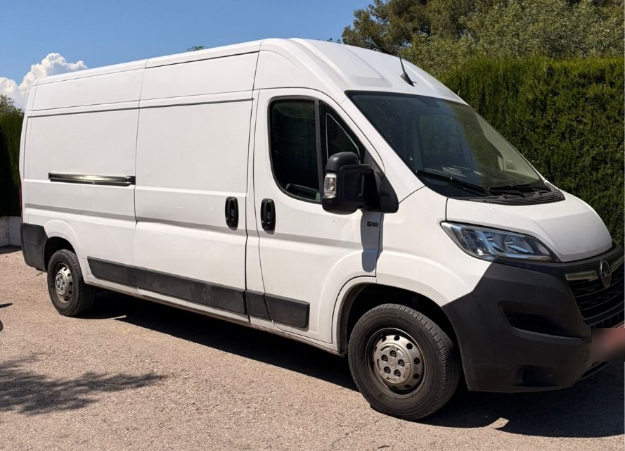 Furgoneta Opel Movano L3H2 de Chofer Valencia